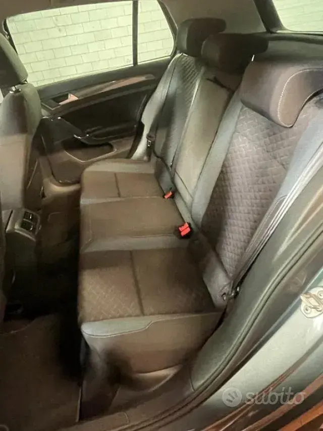 Usata VW Golf VII IQ Drive 116 CV (85 kW) 2019 Grigio Berlina