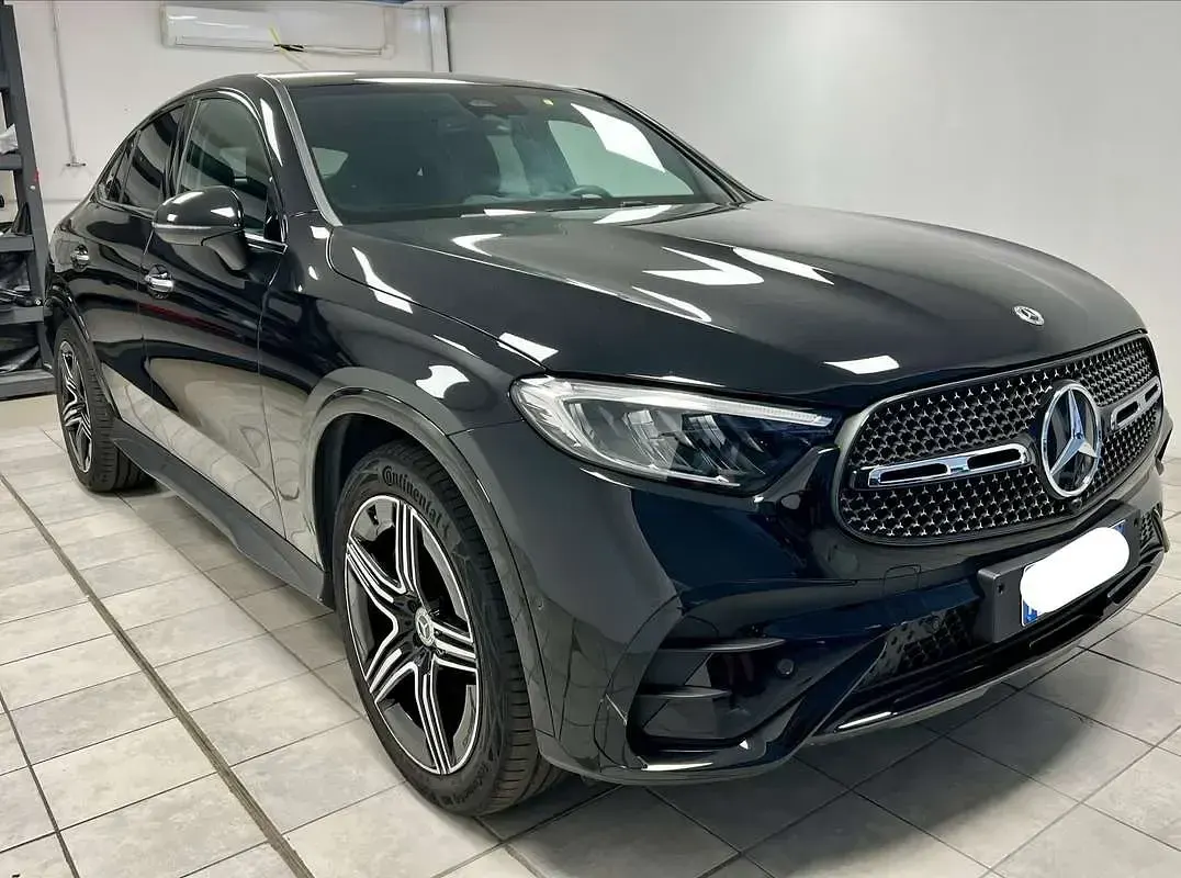 Usado Mercedes GLC220 AMG Line Premium 197 CV (144 kW) 2025 Coupe