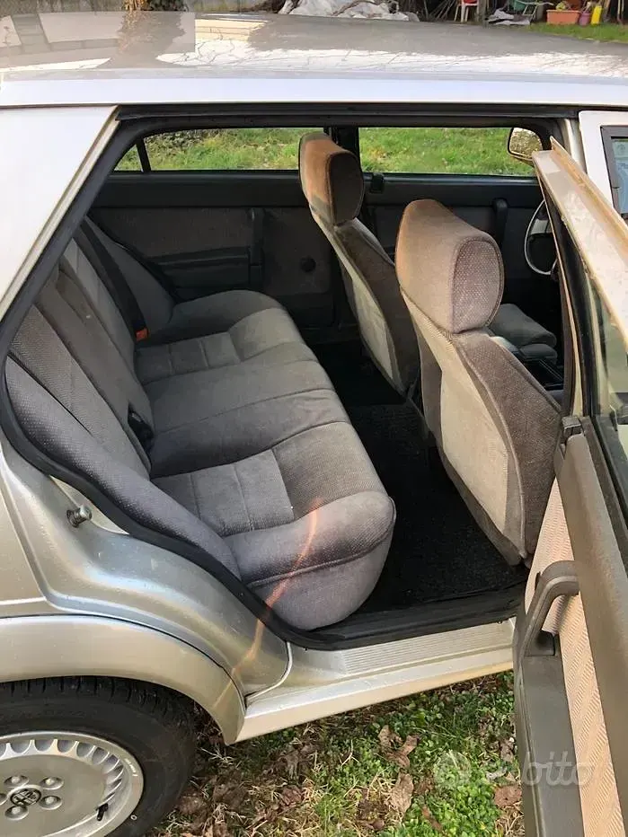 Usata Alfa Romeo 75 128 CV (94 kW) 1988 Berlina