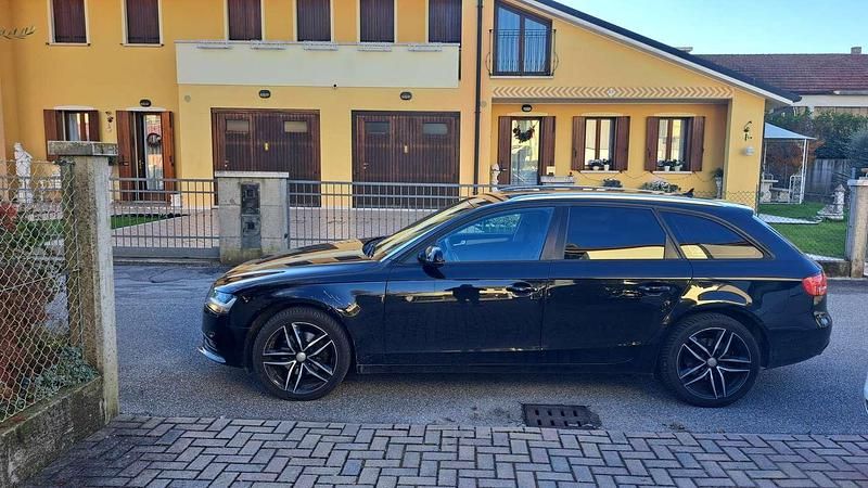 Usata Audi A4 Ambiente 120 CV (88 kW) 2013 Nero Station wagon