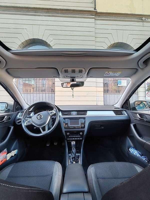 Usata 2015 Skoda Rapid Elegance Station wagon | 9900 € (Buon prezzo) - Immagine 1/4