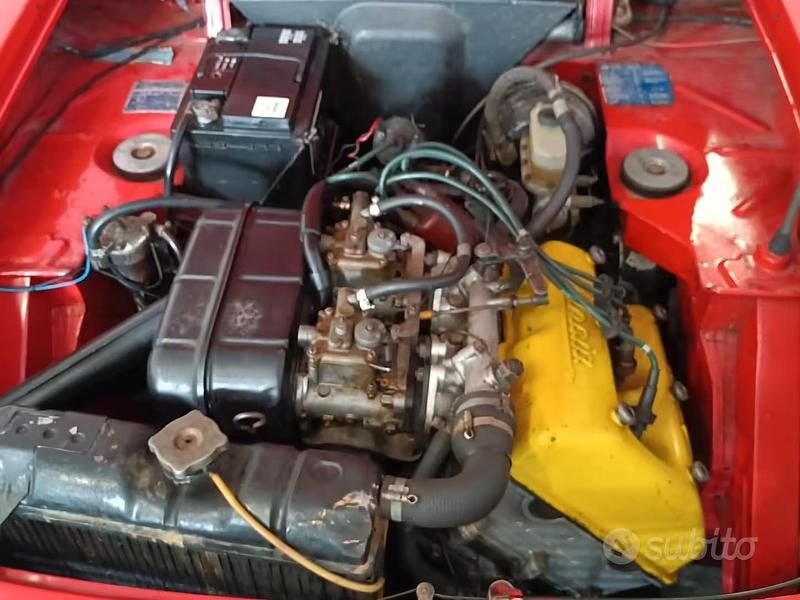 Begagnad Lancia Fulvia 110 HK (80 kW) 1970 Röd Sportkupé