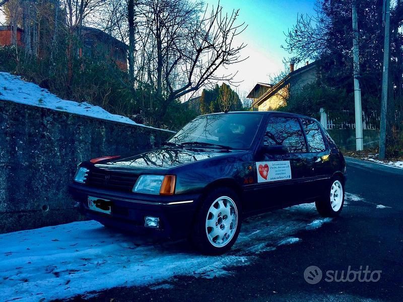 Usata Peugeot 205 83 CV (61 kW) 1988 Grigio Utilitaria