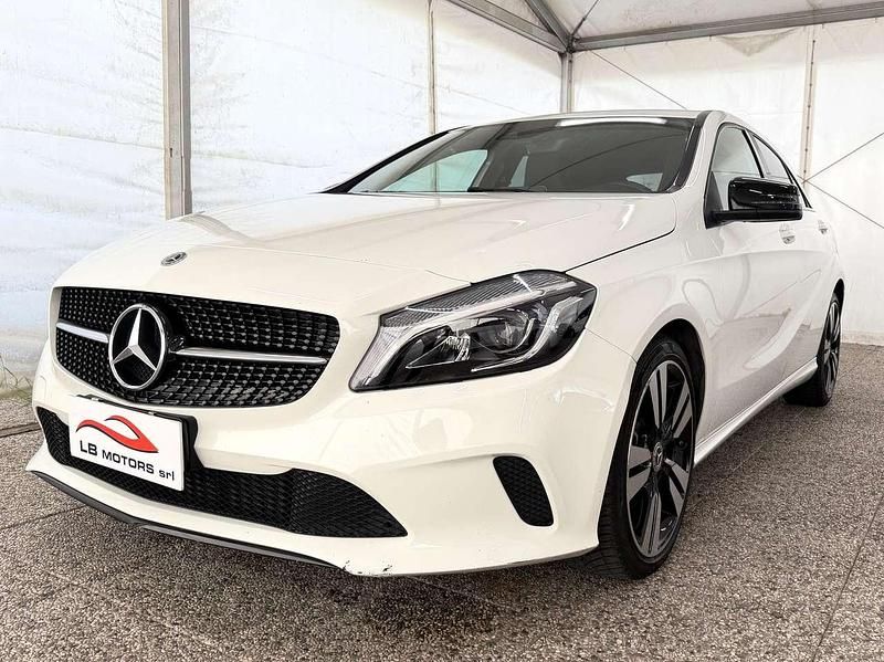 Usata Mercedes A220 177 CV (130 kW) 2018 Bianco Berlina