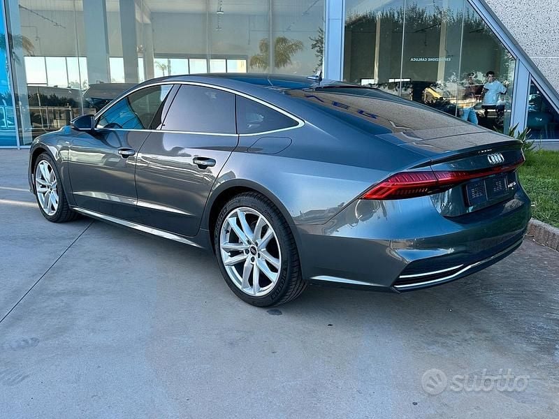 Nuova Audi A7 S-Line 265 CV (194 kW) 2025 Grigio Berlina