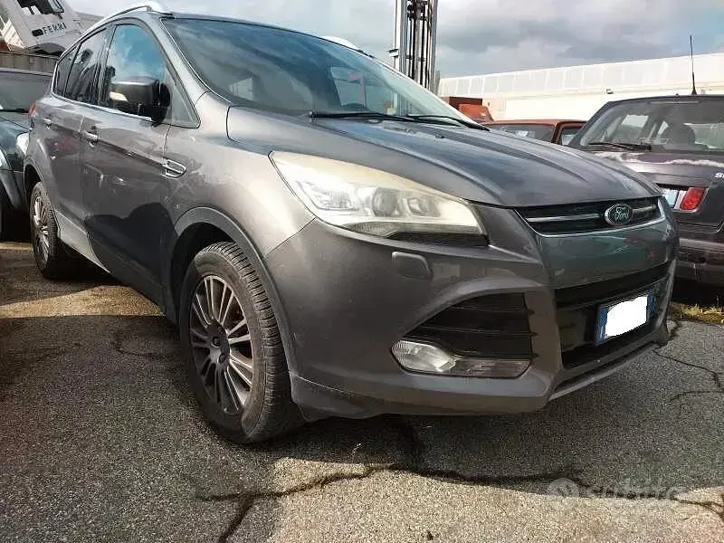 Usata Ford Kuga Titanium 140 CV (102 kW) 2013 SUV