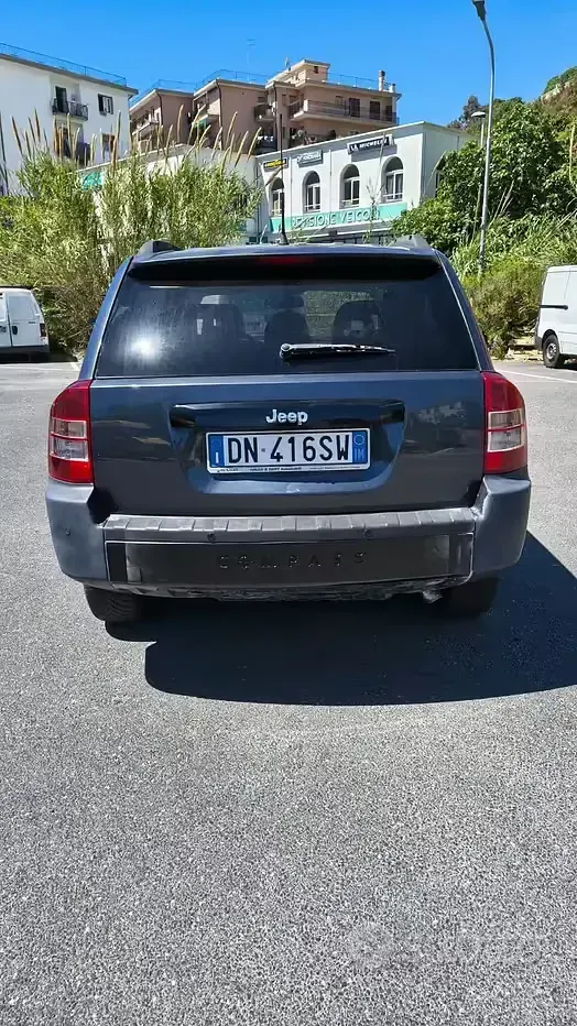Usata Jeep Compass Limited 140 CV (102 kW) 2008 Grigio SUV