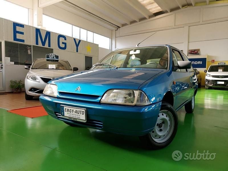 Usata Citroën AX 50 CV (36 kW) 1995 Blu Utilitaria