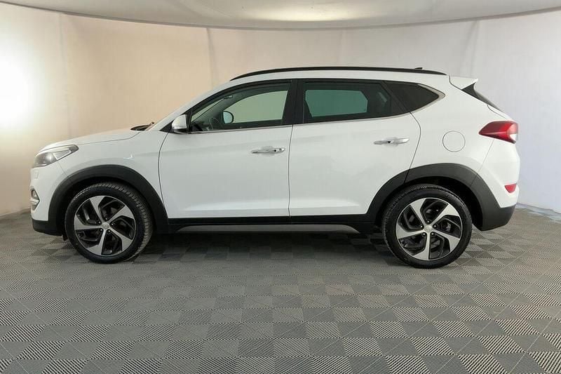 Usata Hyundai Tucson Xpossible 135 CV (99 kW) 2016 Bianco SUV