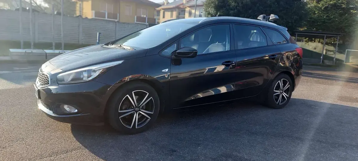 Usata Kia Ceed Sportswagon Active 90 CV (66 kW) 2014 Nero Station wagon