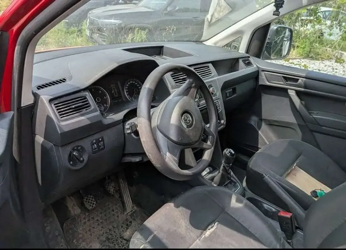 Usata VW Caddy 122 CV (89 kW) 2016 Rosso Monovolume