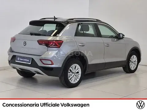 Usata VW T-Roc Life 150 CV (110 kW) 2025 Grigio SUV