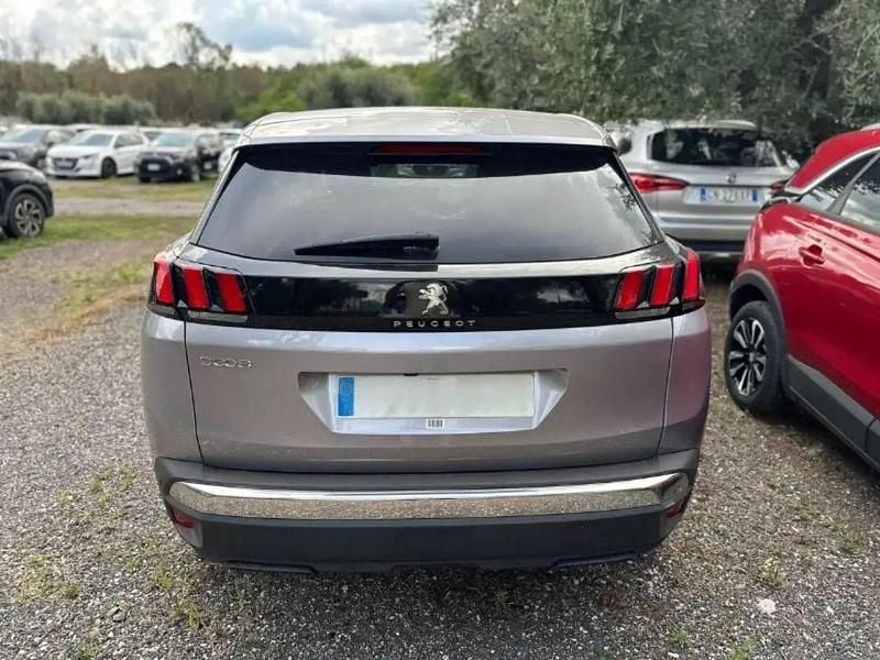 Usata Peugeot 3008 Allure 130 CV (95 kW) 2023 Grigio SUV
