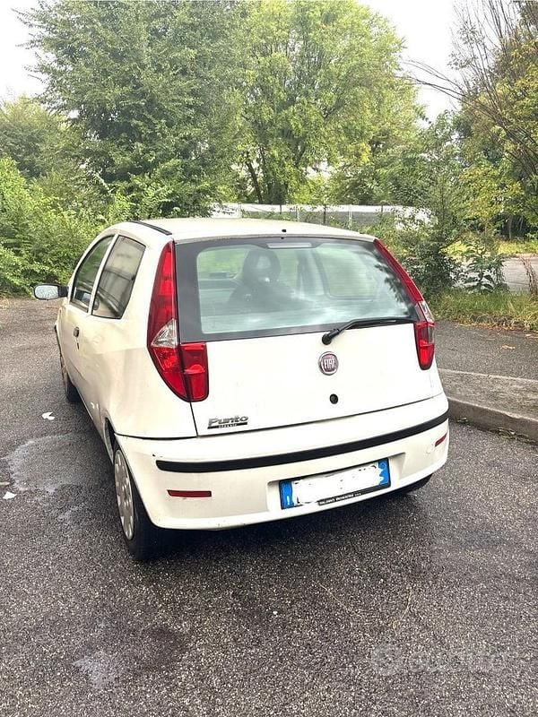 Usata Fiat Punto 2009 Bianco Utilitaria