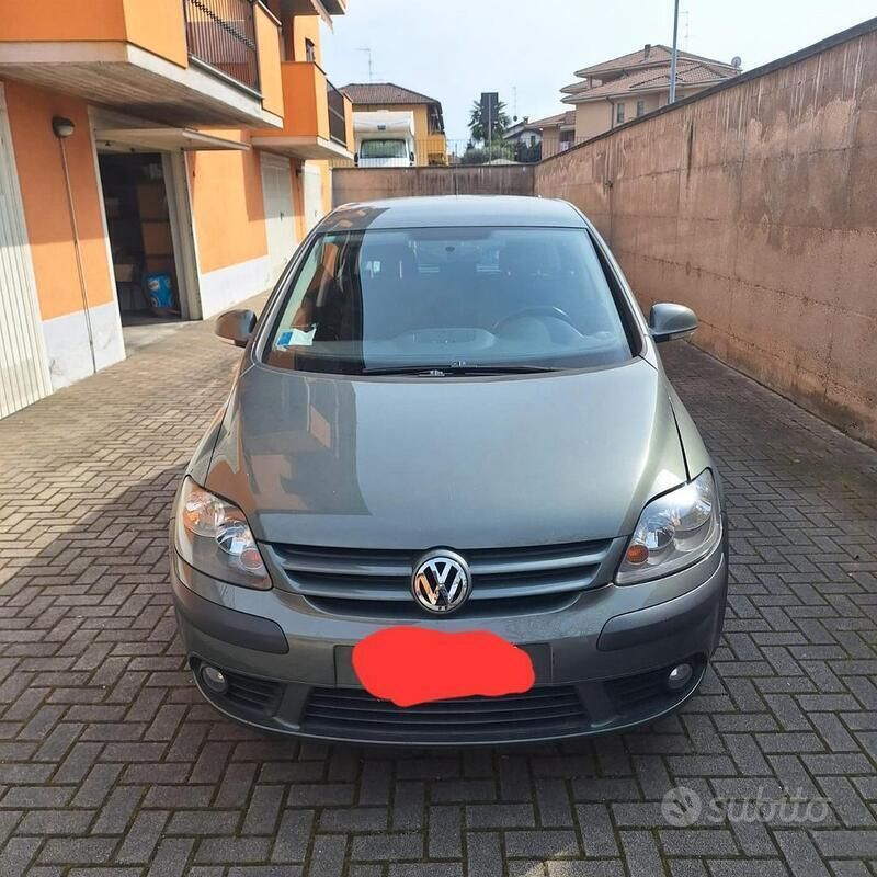 Verde Usata 2007 VW Golf Plus Comfortline Monovolume | 5200 € (Cara) - Immagine 1/4