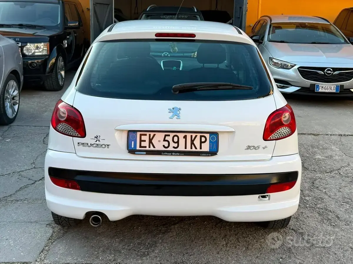 Usata Peugeot 206 60 CV (44 kW) 2012 Bianco Berlina