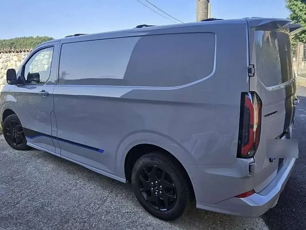 Usata Ford Transit Custom Sport 170 CV (125 kW) 2024 Grigio Furgone
