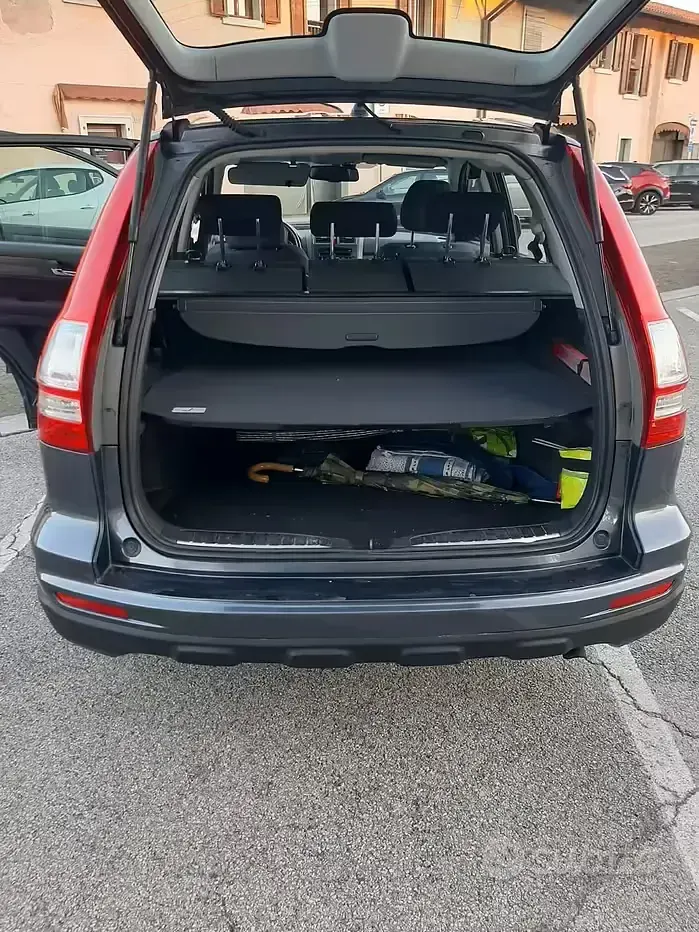 Usata Honda CR-V 150 CV (110 kW) 2010 Blu SUV