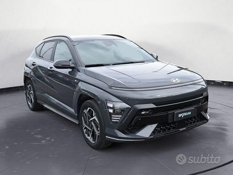 Usata Hyundai Kona N Line 141 CV (103 kW) 2024 Grigio SUV
