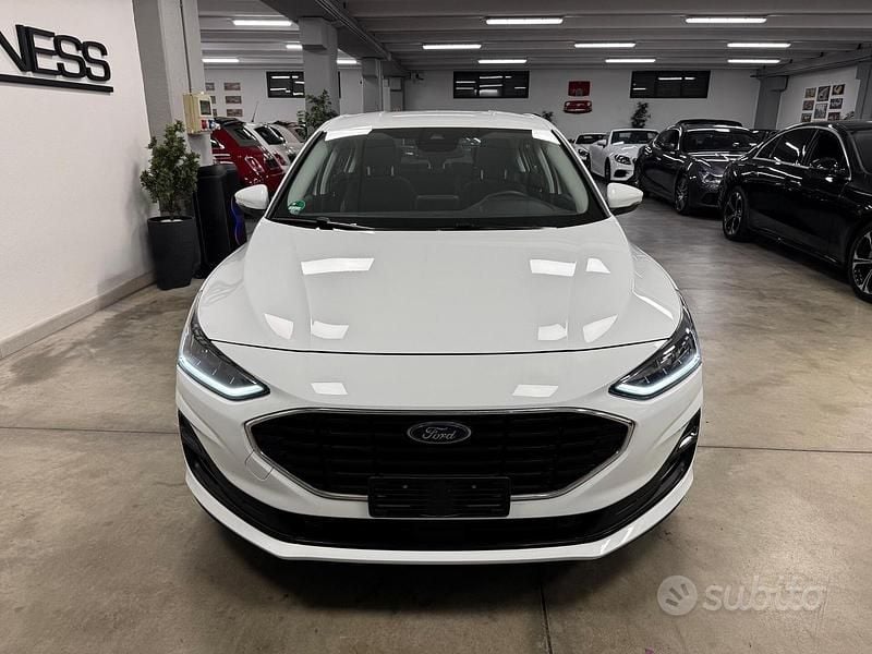 Usata Ford Focus Active 120 CV (88 kW) 2022 Bianco Berlina