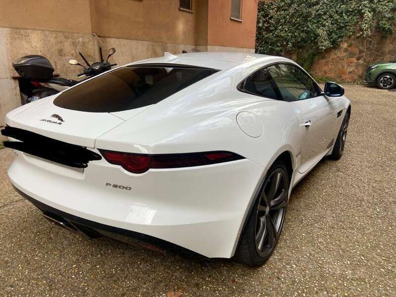 Bianco Usata 2019 Jaguar F-Type R-Dynamic Coupé | 40.600 € (Cara) - Immagine 1/4