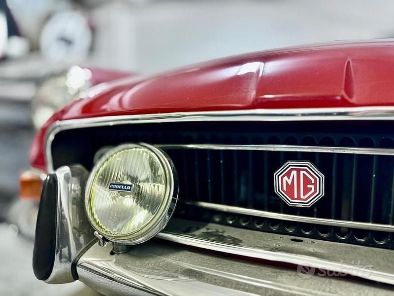 Usata MG B 95 CV (69 kW) 1970 Rosso Cabrio