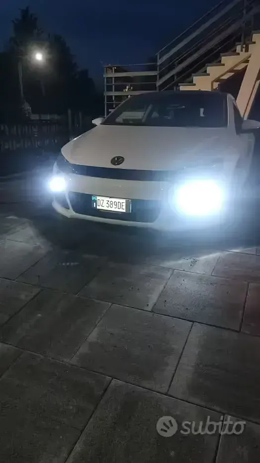 Usata VW Scirocco 160 CV (117 kW) 2009 Bianco