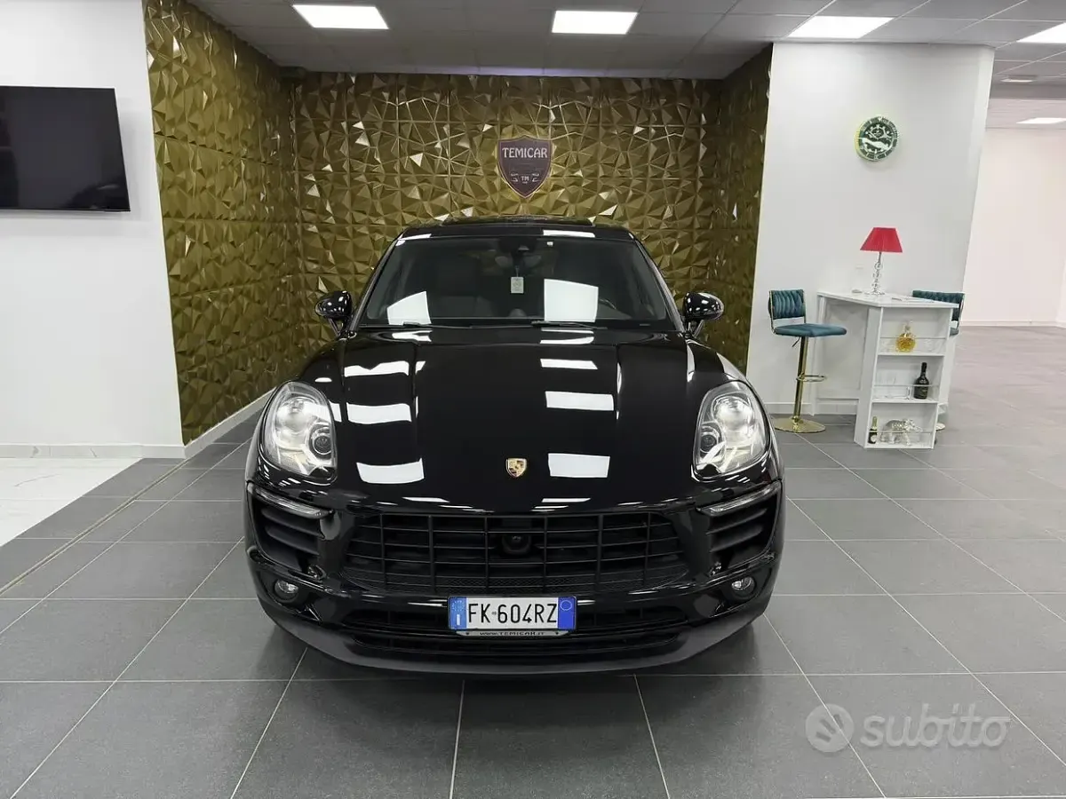 Usata Porsche Macan 250 CV (183 kW) 2017 Nero SUV