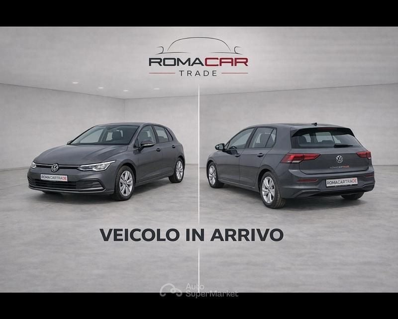 Usata VW Golf VIII Life 110 CV (80 kW) 2023 Grigio Berlina