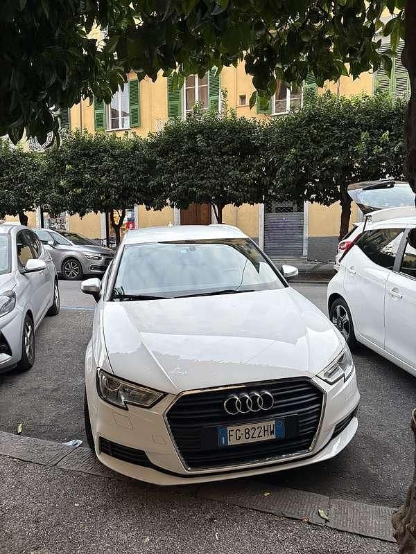 Usata Audi A3 Business 110 CV (80 kW) 2016 Berlina
