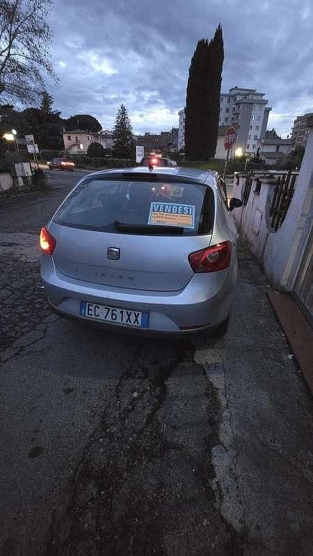 Usata Seat Ibiza Style 90 CV (66 kW) 2010 Berlina