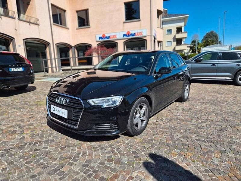 Usata Audi A3 Business 150 CV (110 kW) 2020 Nero Berlina
