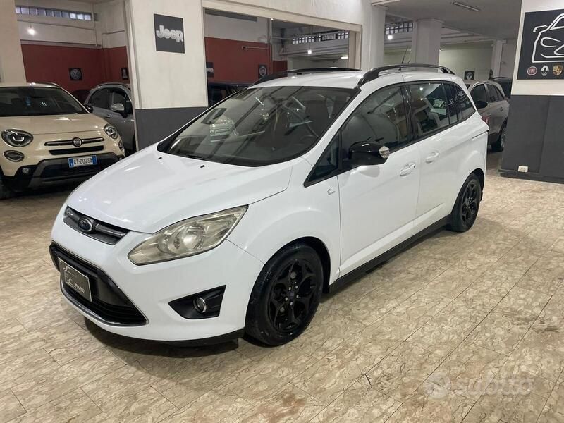 Bianco Usata 2011 Ford C-MAX Titanium Monovolume | 5999 € (Buon prezzo) - Immagine 1/4