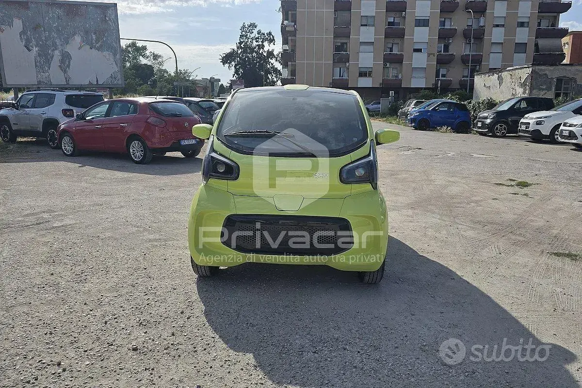 Usata XEV Yoyo 7 kW (10 CV) 2024 Giallo Utilitaria