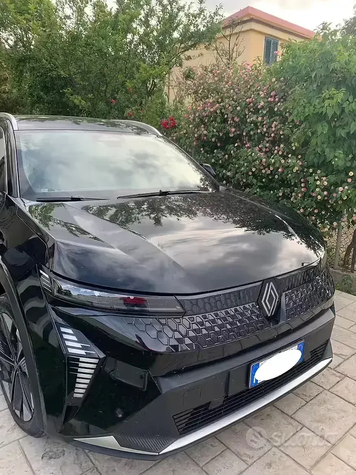 Usata Renault Scenic E-Tech Komfort 55 kW (75 CV) 2025 Nero SUV