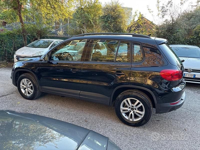 Usata VW Tiguan Trendline 110 CV (80 kW) 2013 Nero SUV