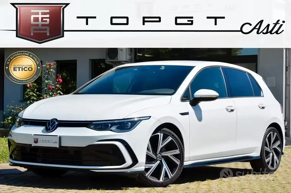 Usata VW Golf VIII R-line 130 CV (95 kW) 2022 Bianco Berlina