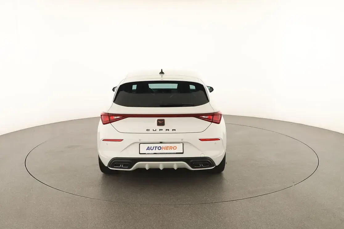 Usata Cupra Leon 150 CV (110 kW) 2023 Bianco