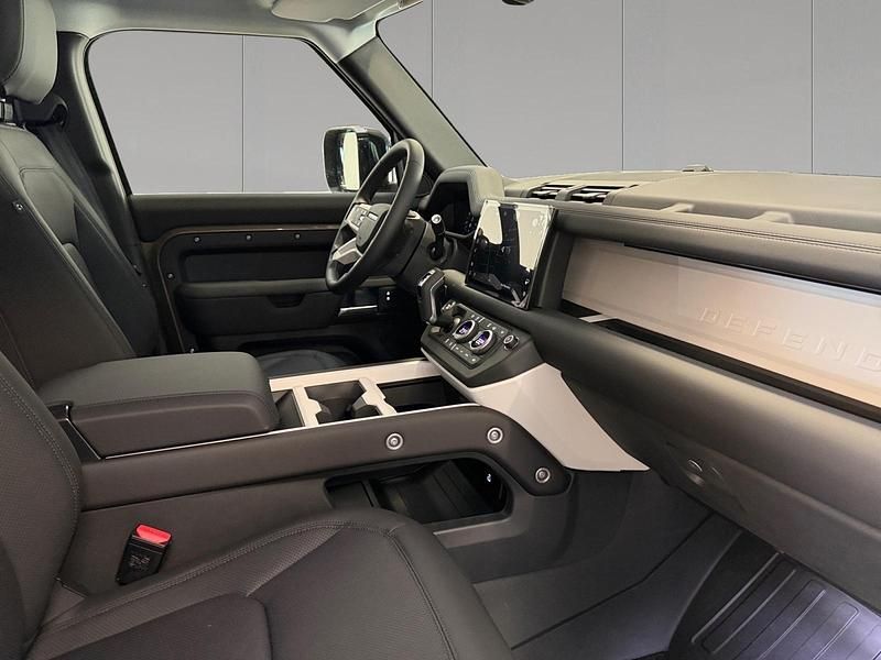 Nuova Land Rover Defender S 200 CV (147 kW) 2025 Gondwana stone gloss SUV