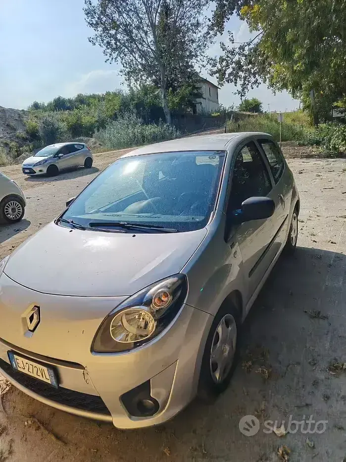 Usata Renault Twingo 75 CV (55 kW) 2011 Grigio Utilitaria