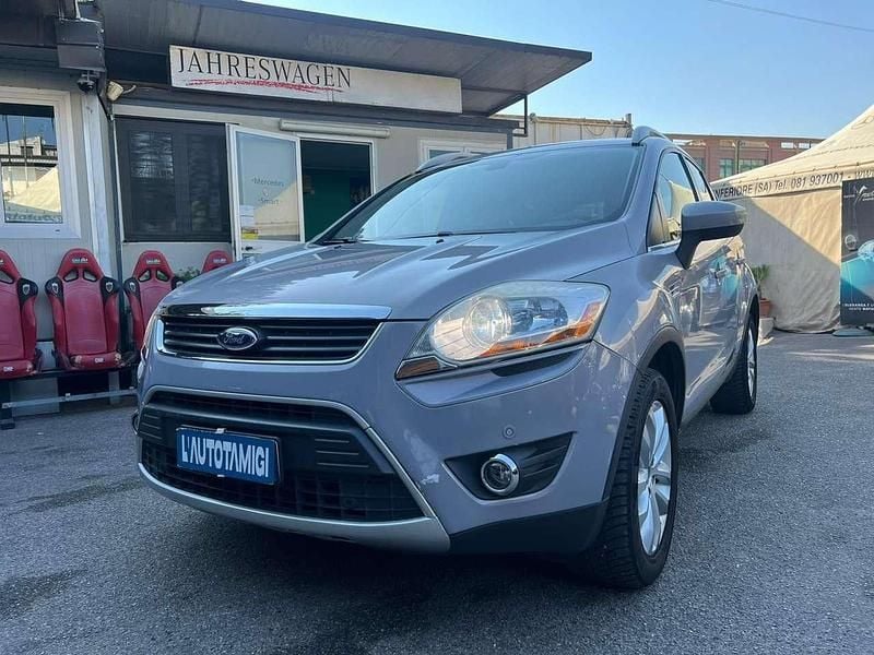Usata Ford Kuga Titanium 140 CV (102 kW) 2012 Grigio SUV