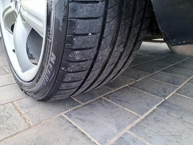 Usata Mercedes SLK200 163 CV (119 kW) 2005 Nero Cabrio