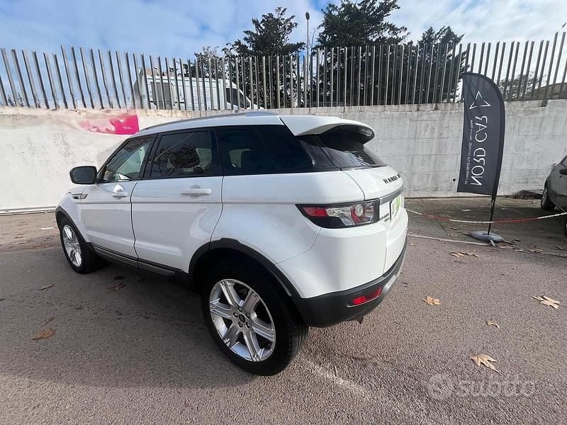 Usata Land Rover Range Rover evoque 150 CV (110 kW) 2013 Bianco SUV