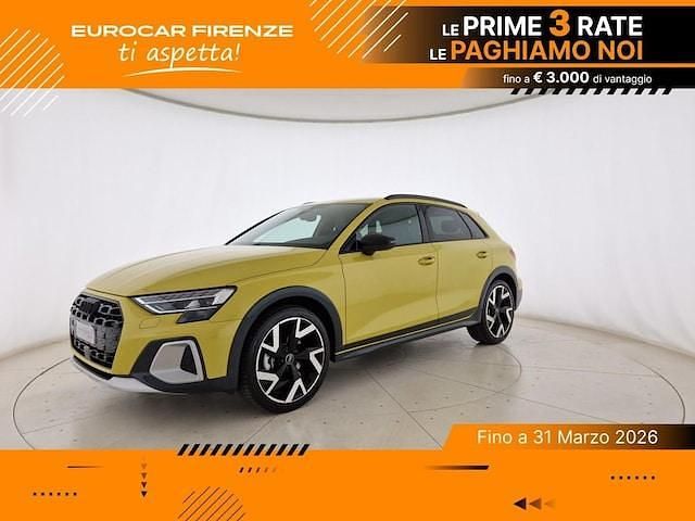 Usata Audi A3 Comfort 150 CV (110 kW) 2024 Giallo pitone metallizzato Berlina