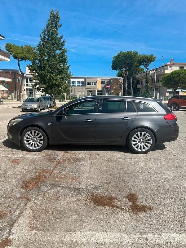 Occasion Opel Insignia 180 ch (132 kW) 2009 Gris Break
