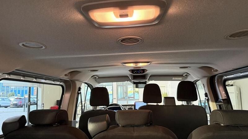 Usata Ford Transit Custom Trend 130 CV (95 kW) 2022 Argento Station wagon