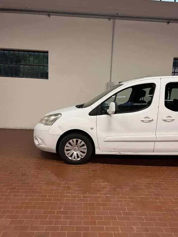 Usata Citroën Berlingo 92 CV (67 kW) 2012 Bianco Monovolume