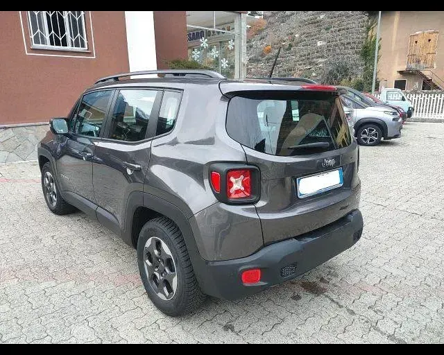 Usata Jeep Renegade Longitude 120 CV (88 kW) 2016 Grigio SUV