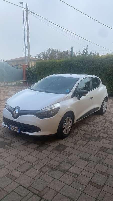 Usata Renault Clio 75 CV (55 kW) 2016 Bianco Furgone