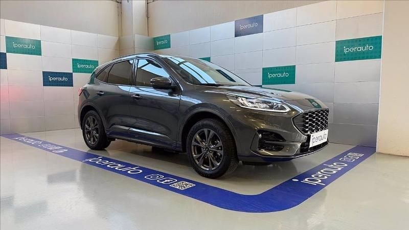 Begagnad Ford Kuga ST-Line X 225 HK (165 kW) 2023 Grå SUV